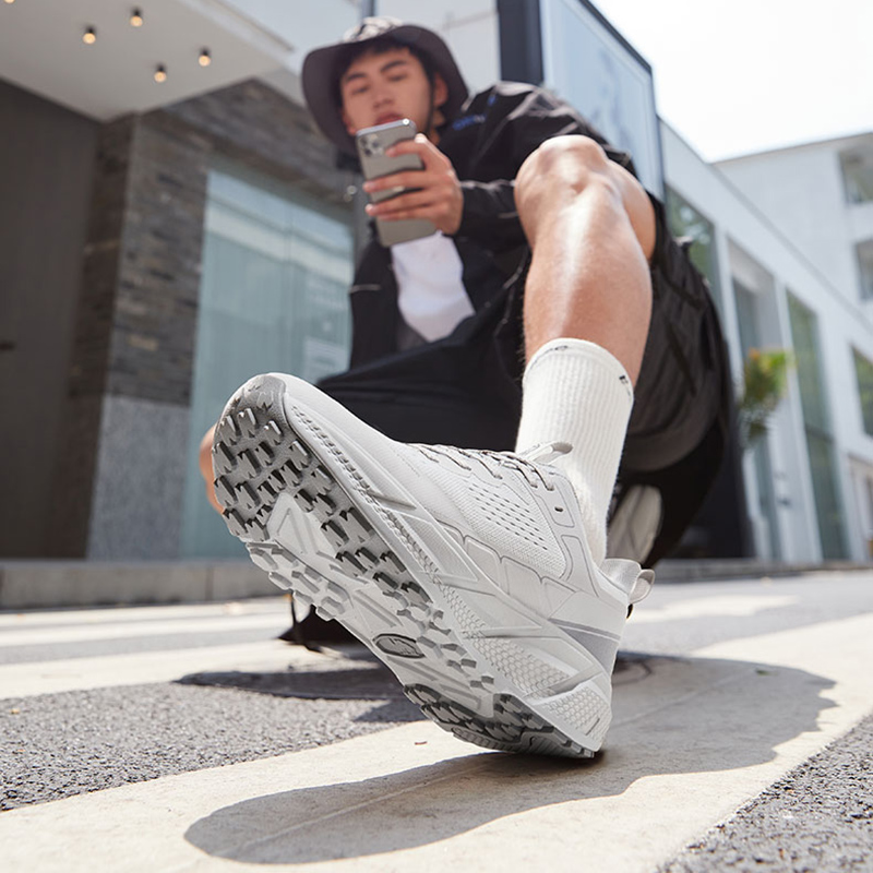 GODLEN CAMEL スポーツランニングシューズ女性と男 - New Balance Shoes 9060 のレビューと価格