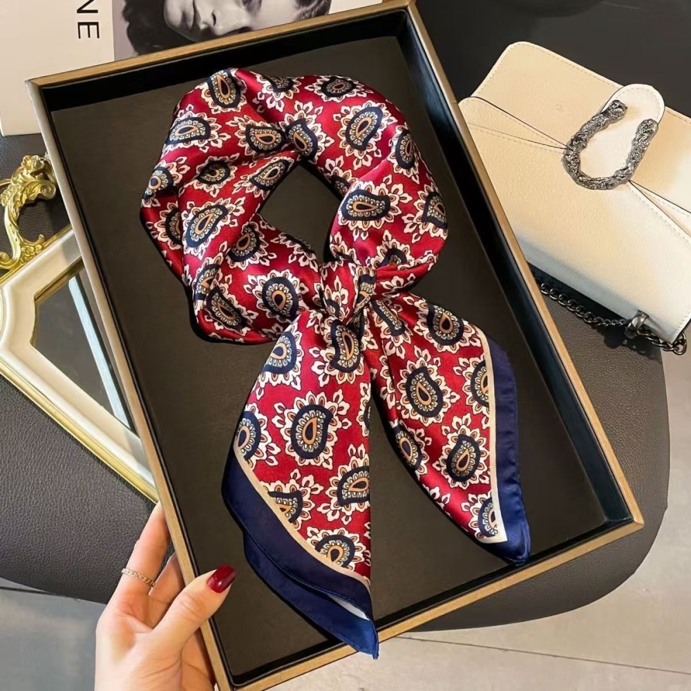 スタイリッシュなメンズスクエアスカーフ、ブリティッシュスタイ - Handkerchief Cotton Men のレビューと価格