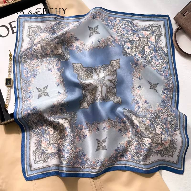 バロック花柄 100% 桑シルク正方形スカーフ 50 センチ - Ascot Neck Scarf のレビューと価格